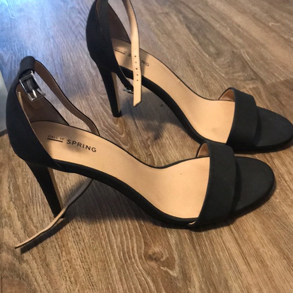 Black Ankle Strap Heels - Picture 2 of 5